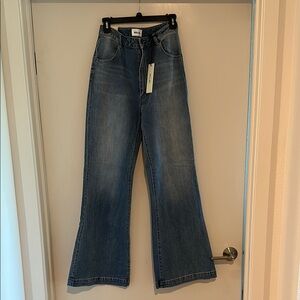 Rollas Flare Jeans